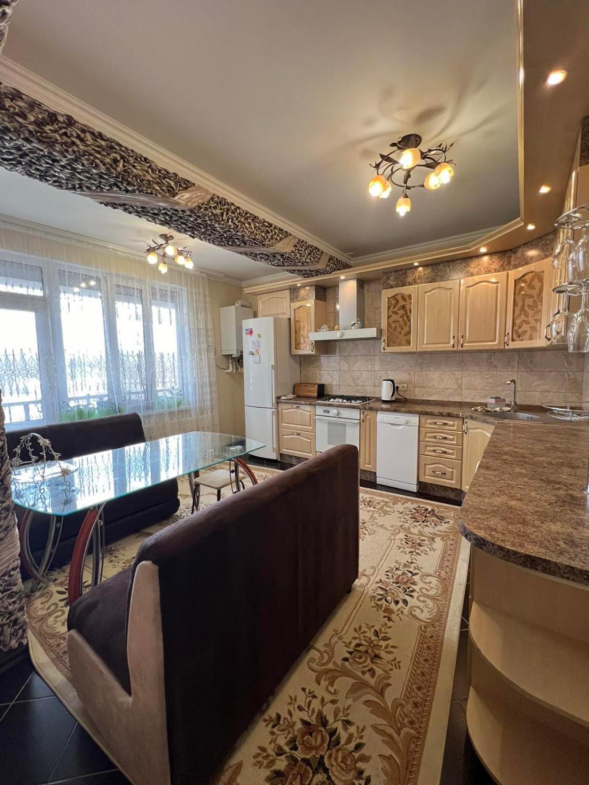 Gold Rose Apartament Кишинев Екстериор снимка